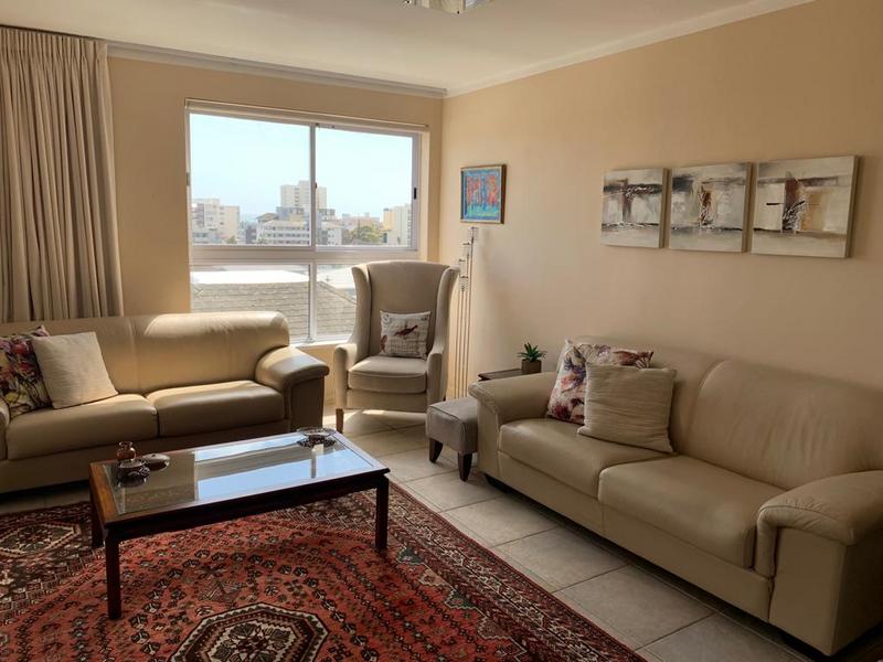 2 Bedroom Property for Sale in Sea Point Western Cape